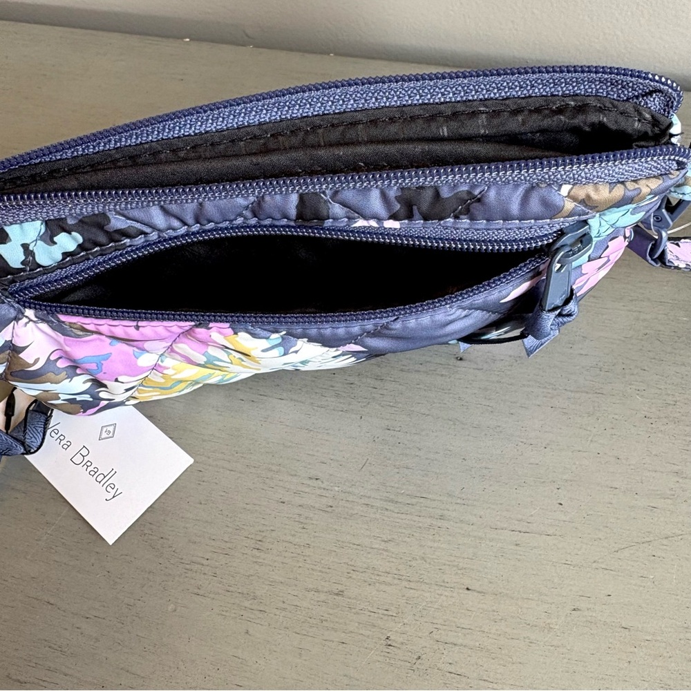 NWT Vera Bradley Floral Ultralight RFID Slim Wallet Wristlet Bag Purse Blue - Picture 4 of 11
